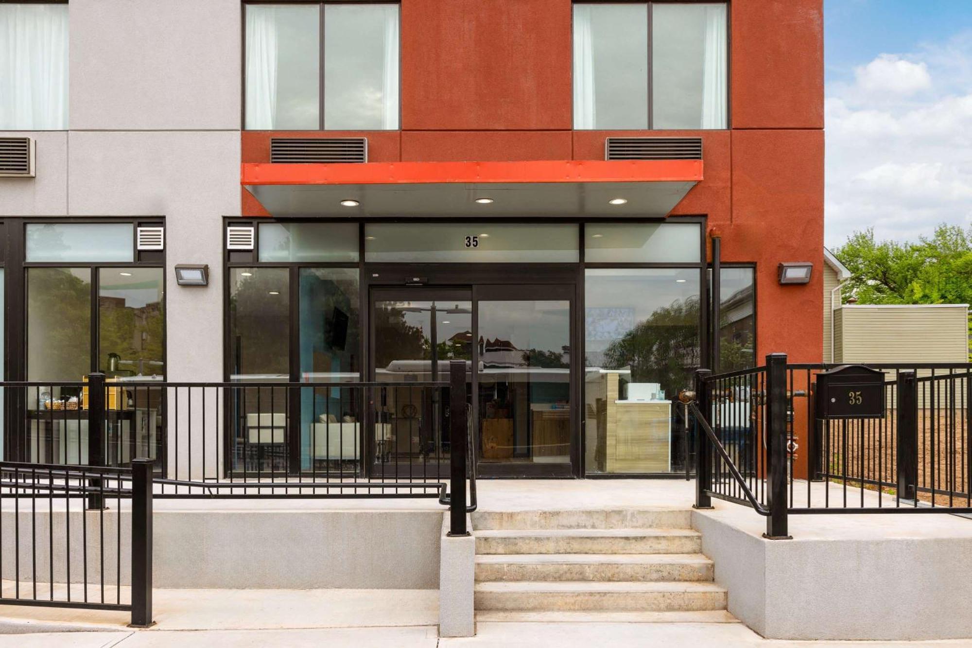 Days Inn By Wyndham Staten Island Νέα Υόρκη Εξωτερικό φωτογραφία
